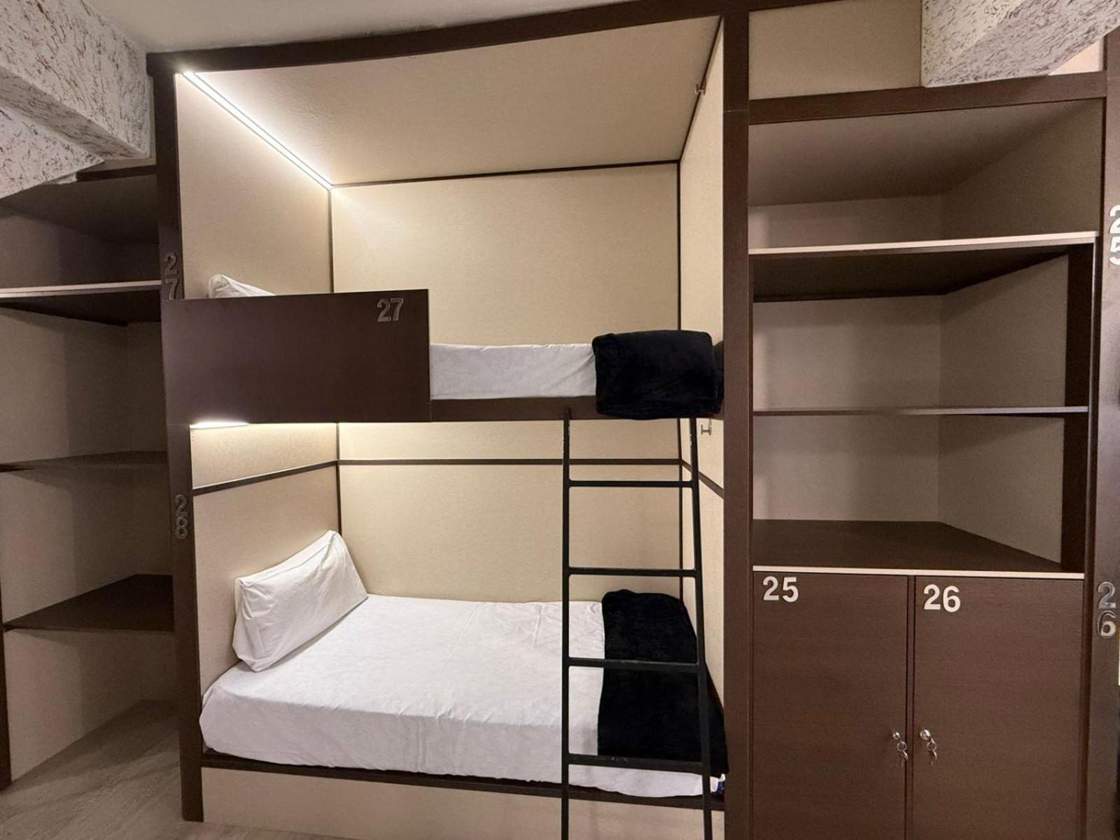 Tkh-rooms Mate Madryt